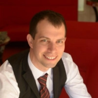 Matt Vagnoni headshot