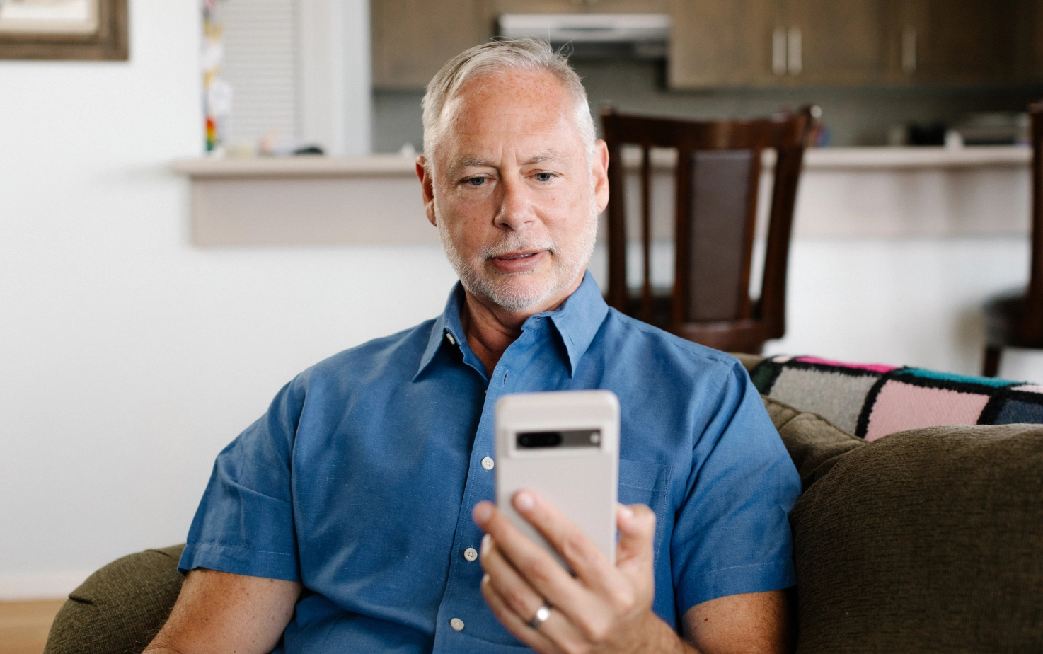 man with smartphone
