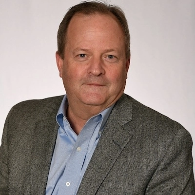 Chris Hewitt headshot