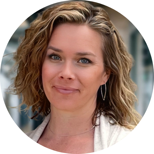 Jennifer Schlecht Headshot