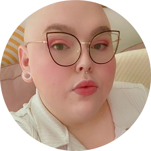 Roslyn Davenport Headshot