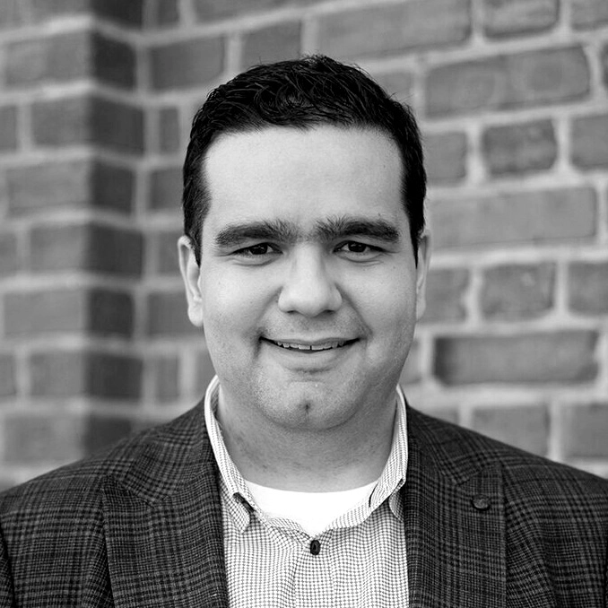 Ozgun Ataman headshot