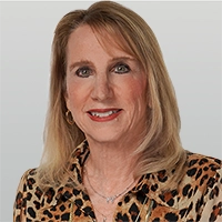 Eileen Brown headshot